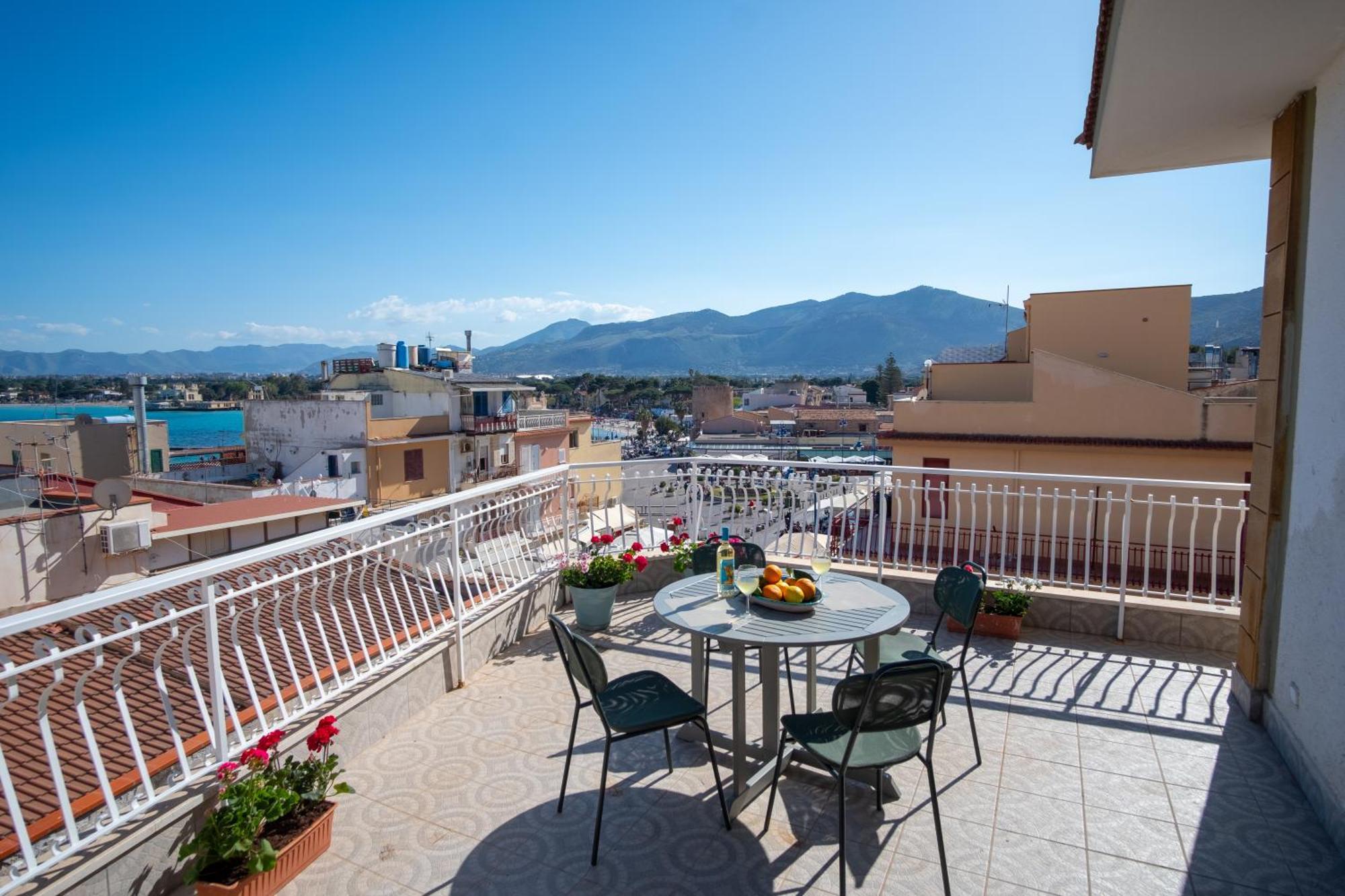 Mondello Sunsea House Apartment Exterior photo